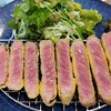 肉や食堂inへんざ - 料理写真:サーロイン牛カツ(炙り前、配膳直後)
