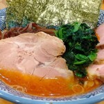 横浜ラーメン 北村家 - ファイヤー（870円）釜焼ロースチャーシュー（250円）