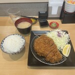 とんかつ檍のカレー屋 いっぺこっぺ - 