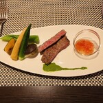 Dainingu Kafe Ando Ba- Rondo - 京都産和牛の醤油麹漬け トマトのソース