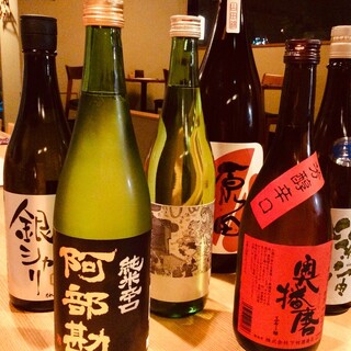 和食との絶妙な調和、贅沢な日本酒ラインナップ