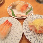 南房総 やまと寿司 - 甘海老　活貝3貫　オニオンサーモン