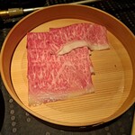 瀬里奈 - 北海道産の特選牛サーロインのしゃぶしゃぶ肉・その５です。