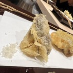 渋谷 天婦羅 ふじもと - ホワイトマッシュルームと太刀魚　　トリュフ塩