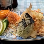 農家のレストラン  うのみ - サラダに天ぷら