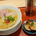 麦と麺助 - ビューです