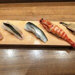 回転さかなや鮨　魚忠 - 