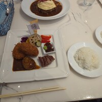 神戸牛洋食アモナ - 