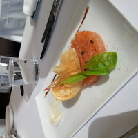 THE COSMOPOLITAN GRILL BAR TERRACE - サーモンのタルタル