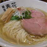 麺屋 春花 - 料理写真:淡麗塩麺