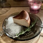 Bar Soul Kitchen - 自家製和栗ペーストのチーズケーキ