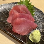 Kanzen Koshitsu Zakaya Kushi Batten - マグロ刺し