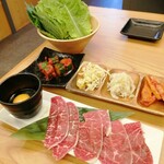 Shiawaseno Yakiniku Tabehoudai Kamimura Bokujou - 