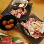 Shiawaseno Yakiniku Tabehoudai Kamimura Bokujou - 