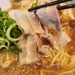 丸源ラーメン - 豚バラは沢山入っていますね