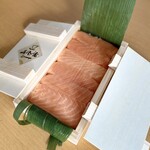 順風屋 - 手割り箱寿司（ます）