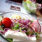 ファームヤード - セットのサラダ