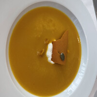 Benoit Alain Ducasse - 前菜かぼちゃのスープ