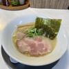 風見鶏 - 料理写真:鶏白湯らーめんをあっさりの塩で