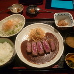 特選牛ビフカツ