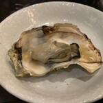 Oyster&Grillbar #lemon - 食べ比べプラッター９　牡蠣のバターソテー