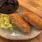 沖縄家庭料理 赤嶺 - あぐー豚メンチカツ
