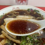 中華そば 竹千代 - 黒醬油スープ