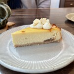 カフェリン - さつまいものチーズケーキ