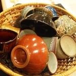 鮨西光 - 燗酒はお猪口を選ばせてもらえます