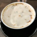 Question Coffee Stand - クレームブリュレラテを混ぜたところ。