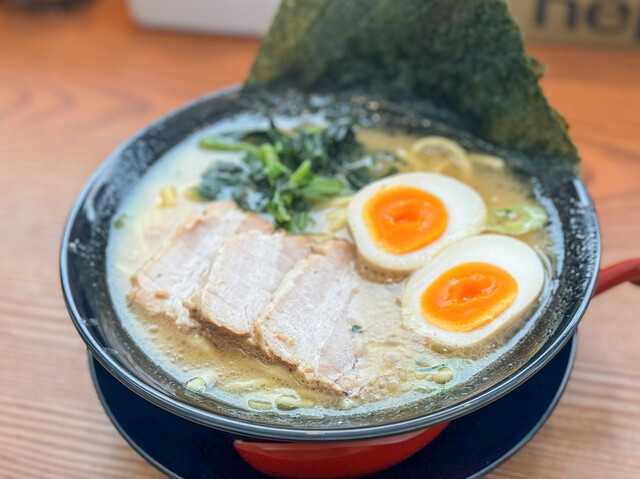 Yokohama Iekei Ramen Wakakusa Ya Kasugai Ten