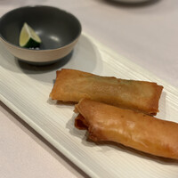 中国飯店 三田店 - 白子の春巻き、鮎と紫蘇の春巻き