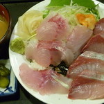 Shouwa Shokudou - カンパチ・イナダ刺丼　税込５００円