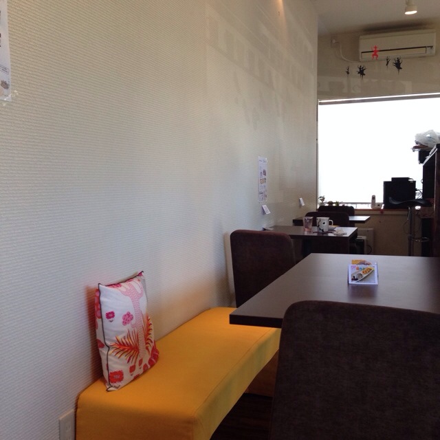 cafe CURRENT photo 4