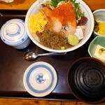 網元料理あさまる - 漁師丼