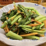 食べ呑み処 ねま屋 - ニンニクと小松菜の炒め