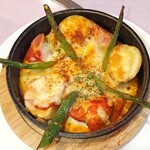 ウェステリア - 料理写真:あしかが美人トマトと野菜のチーズ焼き968円