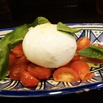 ラ・ピッコラ・ターヴォラ - 