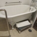 富士屋ホテル - 少なくなった猫足のバスタブ