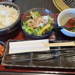 Yakiniku Shizuru - 