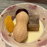 緑水亭 勝浦別館 翠海 - さつま芋プリン、蕨餅など