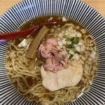 焼きあご塩らー麺 たかはし - 