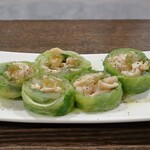 トリワイン ＰＩＫＯＳＨＨＨＵ - 鶏皮のレタスロール