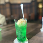 THE SEVEN’S HOUSE - 