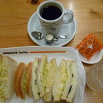 Komeda Kohi Ten - ホットーコーヒーとミックスサンド