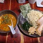 北海道らーめん ひむろ - 辛味噌つけ麺(中盛) ¥890