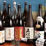 Sousakuryouri Hanakura - ドリンクのボトル並べる写真