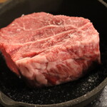 お肉一枚売りの焼肉店 焼肉とどろき 渋谷神泉店 - 