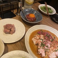 炭火焼肉ホルモン うしごろ 中目黒店 - 