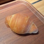 パン ネスト - 塩バターロール
